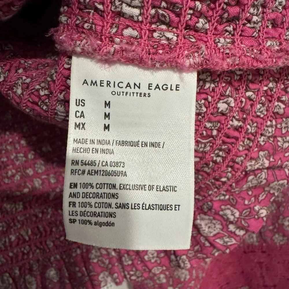 American Eagle Outfitters Pink Floral Blouse with Lace & Button Detail - Picture 7 of 7